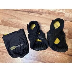 Vibram Furoshiki The Wrapping Sole Black Shoe M Women’s 7.5-8